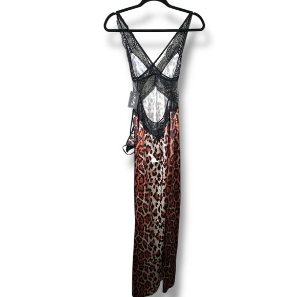 Frederick's Of Hollywood NWT Rosalina Rose Lace Satin Nightgown Maxi Gown Small - Picture 8 of 12